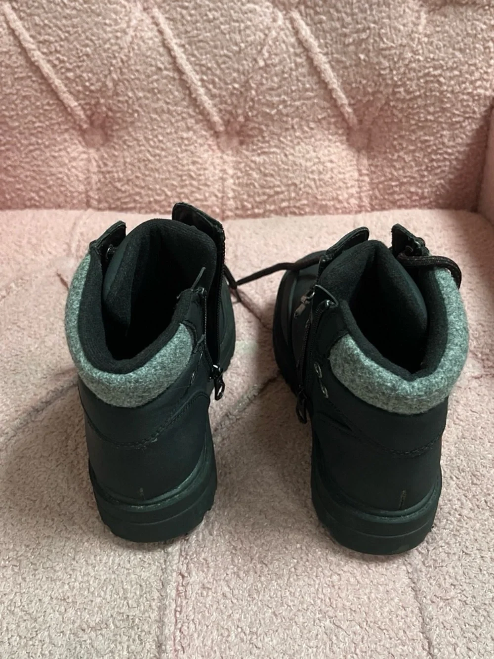 Target sturdy black